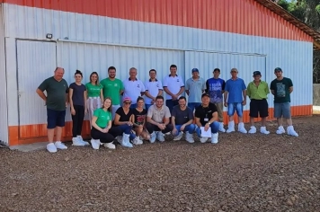 Entrega técnica de aviário é realizada em Barra do Rio Azul