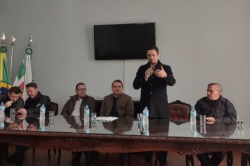Administração Municipal participa de ato de assinatura do contrato para execução da obra de ligação entre Erechim e Aratiba
