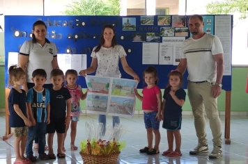 Barra do Rio Azul divulga vencedores de concursos escolares de redação e pintura