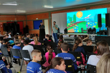 Barra do Rio Azul celebra o Dia das Crianças e o Dia dos Professores com programação especial