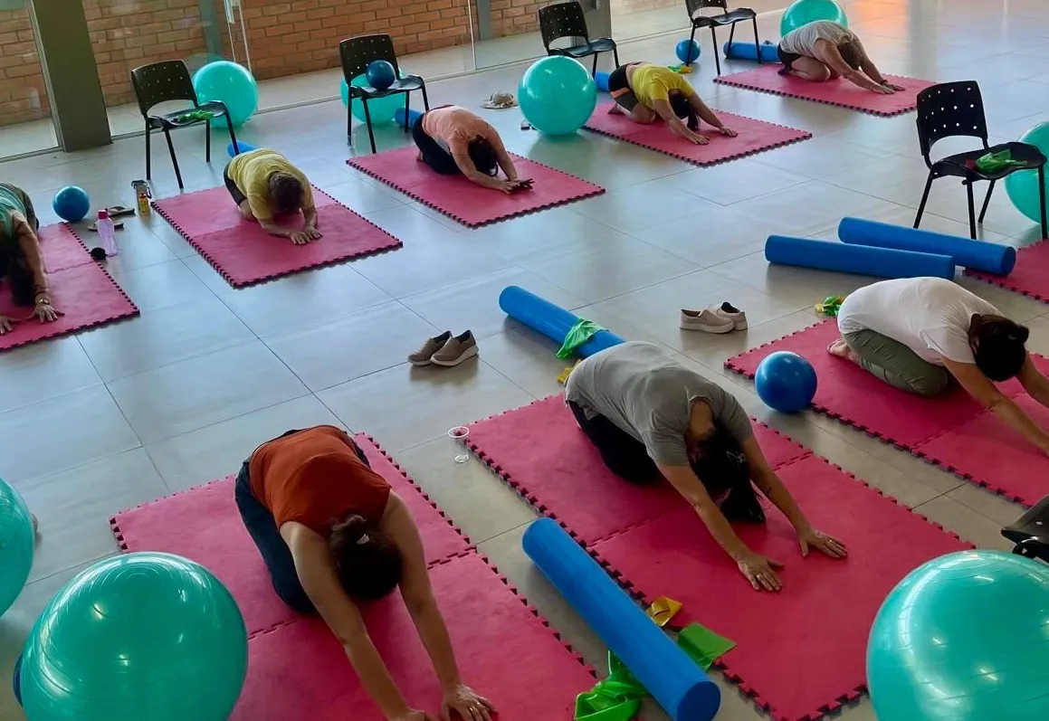 Pilates em Barra do Rio Azul encerra atividades de 2025