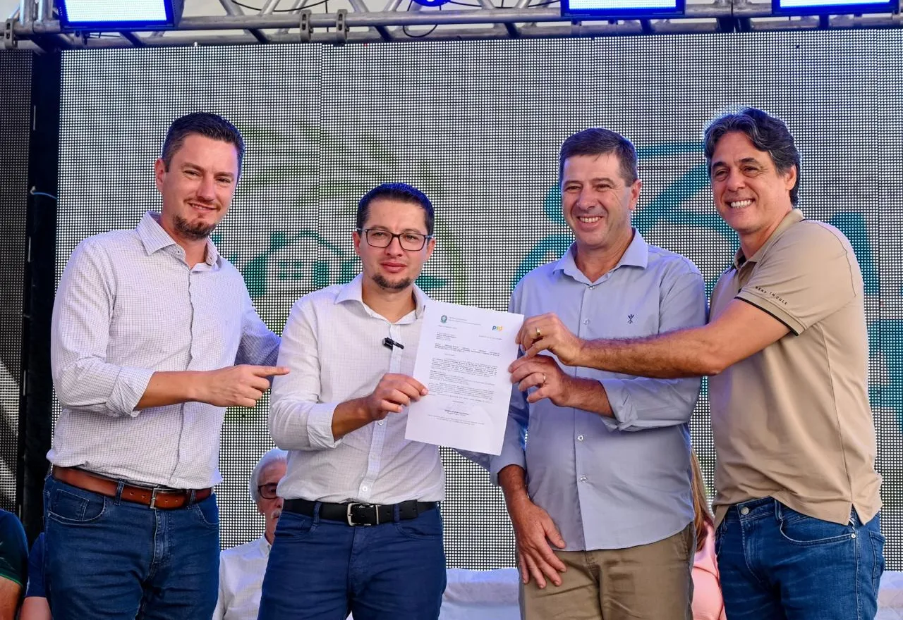 Barra do Rio Azul recebe emenda de R$ 400 mil para a agricultura durante Encontro do Agro