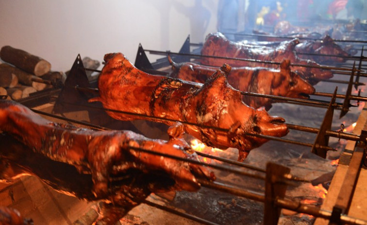 Festa do Porco abre as festividades de aniversário de Barra do Rio Azul