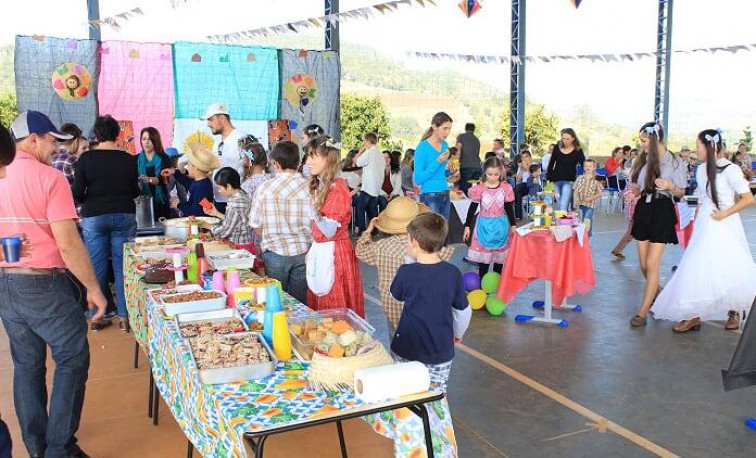 Escola Jubaré promove Festa de São João